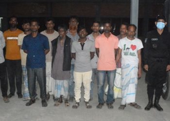 র‌্যাবের হাতে ১২ জুয়াড়ি গ্রেফতার