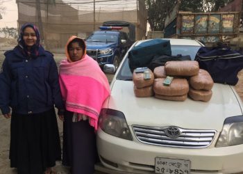 নারায়ণগঞ্জে গাঁজা সহ আন্তঃজেলা মাদক ব্যবসায়ী সোনিয়া গ্রেফতার