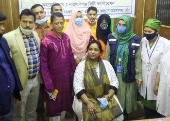 করোনার টিকা নিলেন মেয়র আইভী