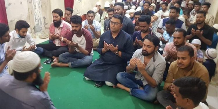 এমপি শামীম ওসমান’র জন্মদিনে রাফেল প্রধান’র উদ্যোগে এতিমখানায় দোয়া