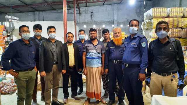 ফতুল্লায় ২ প্রতিষ্ঠানকে ১ লাখ ৪০ হাজার টাকা জরিমানা