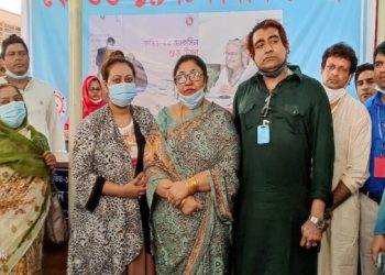 টিকা নিলেন পারভীন ওসমান, আজমেরী ওসমান ও পুত্রবধূ জয়া