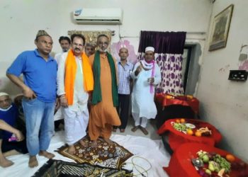 আমলাপাড়ায় খাজা গরীব নেওয়াজ মুঈনউদ্দিন চিশতী (রঃ) এর পবিত্র উরস মোবারক অনুষ্ঠিত