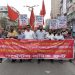 বিভিন্ন দাবিতে শহরে গার্মেন্টস শ্রমিক ফ্রন্টের মিছিল