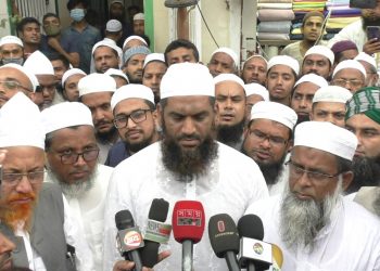 হেফাজত কোন সহিংসতার সাথে জড়িত নয়-মামুনুল হক