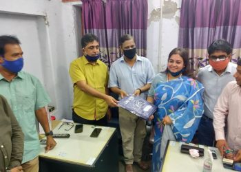 নারায়নগঞ্জে সাংবাদিক ইউনিয়নে বিদায়ী সাক্ষাৎ করলেন নাহিদা বারিক