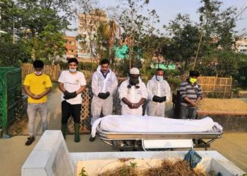 পহেলা রমজানে ৪ দাফনে টিম খোরশেদ