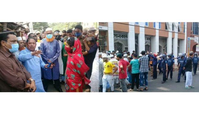 বন্দরে মসজিদে ইমাম কেন্দ্র করে সংঘর্ষে আহত ৫