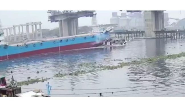 লঞ্চডুবির ঘটনায় ঘাতক জাহাজসহ ১৪ জন আটক