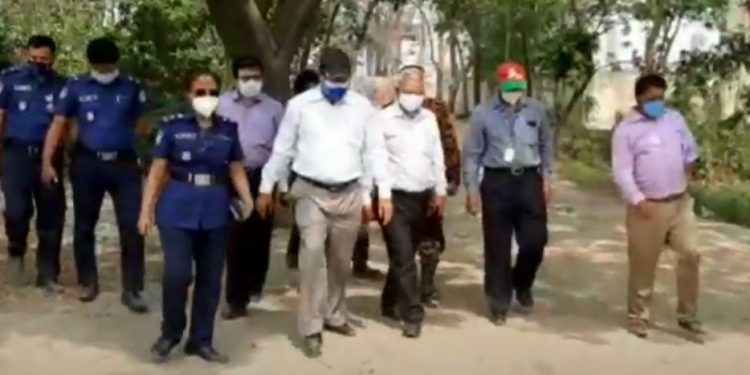 শীতলক্ষ্যায় লঞ্চ ডুবির ঘটনায় আগামী ৮ এপ্রিল গণশুনানী কবরে তদন্ত কমটি