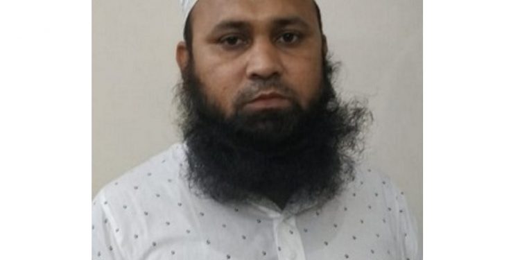 রূপগঞ্জে হেফাজত নেতা লোকমান হোসেন আমিনী গ্রেফতার