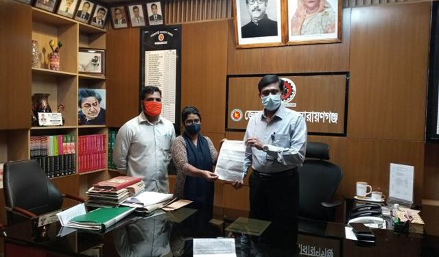 ৩ দফা দাবিতে প্রধানমন্ত্রী বরাবর ডিসির কাছে সমাজতান্ত্রিক ছাত্র ফ্রন্টের স্মারকলিপি