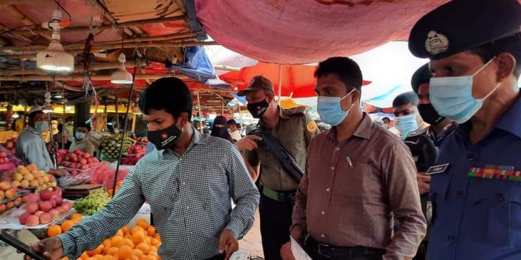 বিশেষ সেবা সপ্তাহ উপলক্ষ্যে ভোক্তা অধিকারের বাজার তদারকি