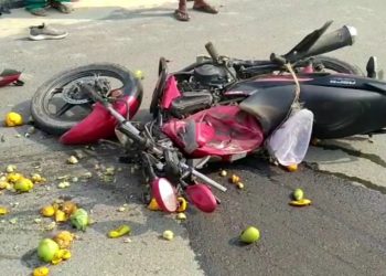 সিদ্ধিরগঞ্জে ট্রাকের চাপায় ২ মোটর সাইকেল আরোহী নিহত