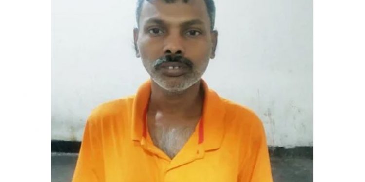 ফতুল্লায় ভাড়াটিয়া নারীকে শ্লীলতাহানির অভিযোগে বাড়িওয়ালা গ্রেফতার