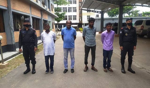 নিতাইগঞ্জে বিপুল পরিমান মাদক সহ গ্রেফতার ৪