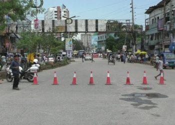নারায়ণগঞ্জে কঠোরভাবে ২য় দিনের লকডাউন পালন