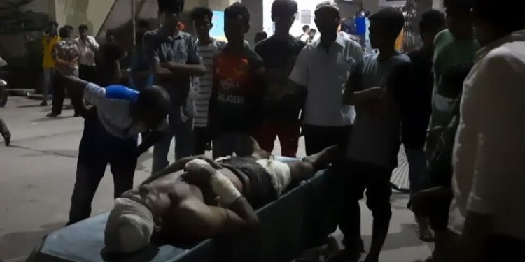 চাষাঢ়ায় মাদক ব্যবসা নিয়ে সংঘর্ষে একজন নিহত