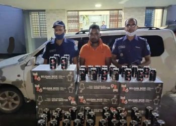 রুপগঞ্জে ২৮৮ ক্যান বিয়ার সহ গ্রেফতার ১