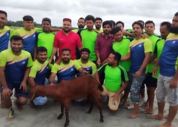 রূপগঞ্জে এসএসসি ব্যাচ-৬/৭ বনাম বন্ধু মহল ফুটবল টুনারমেন্ট অনুষ্ঠিত