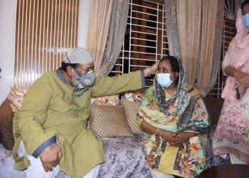 সমবেদনা জানাতে মেয়র আইভীর বাসায় এমপি সেলিম ওসমান