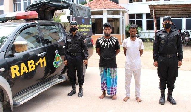 সোনারগায়ে হোরোইন ও ইয়াবাসহ গ্রেফতার ২