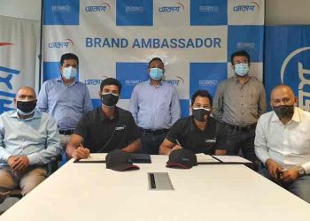 আকাশের ব্র্যান্ড অ্যাম্বাসেডর হলেন রিয়াদ, মুশফিক