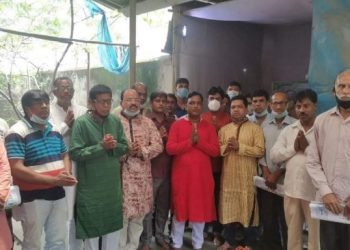 স্বাস্থবিধি মেনে নারায়ণগঞ্জে জন্মাষ্টমী পালন