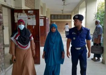 নিজের নবজাতককে হত্যা করলো মা