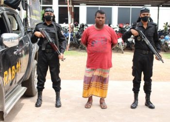 সিদ্ধিরগঞ্জে জ্বালানী তেল চোর গ্রেফতার