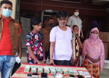 চানমারী বস্তির কুখ্যাত মাদক ব্যবসায়ী সীমা সহ গ্রেফতার ৫