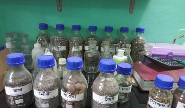 সোনারগায়ে ভেজাল ভেষজ ঔষধ উৎপাদনের দায়ে ৪ জনকে জরিমানা