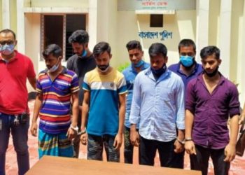 রুপগঞ্জে প্রবাসীর বাড়িতে ডাকাতি- গ্রেফতার ৭