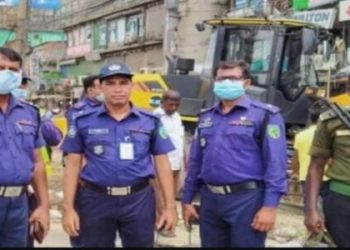 কাঁচপুরে ৪ শত অবৈধ স্থাপনা উচ্ছেদ