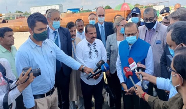 পানি শোধনাগারে বিশুদ্ধ করে ঢাকাবাসীর ব্যবহারে কাজে লাগানো হবে-এলজিআরডি মন্ত্রী