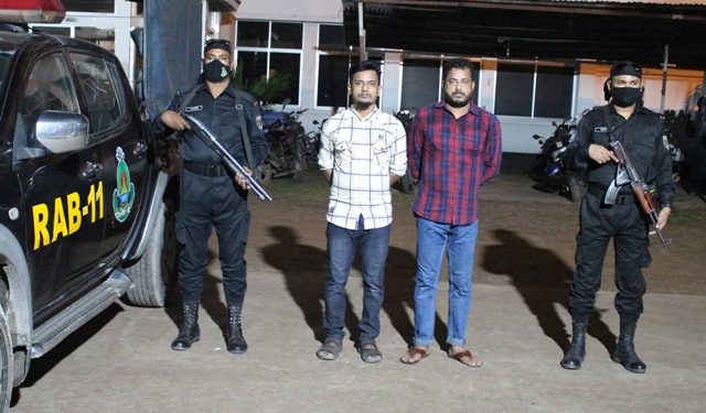 সিদ্ধিরগঞ্জে ফেন্সিডিল সহ গ্রেফতার ২