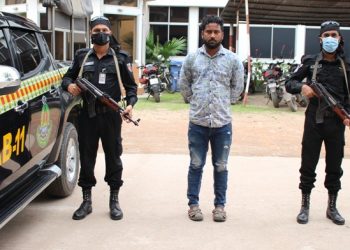 র‌্যাব-১১’র অভিযানে ইয়াবা ও গাঁজা সহ মাদক ব্যবসায়ী গ্রেফতার