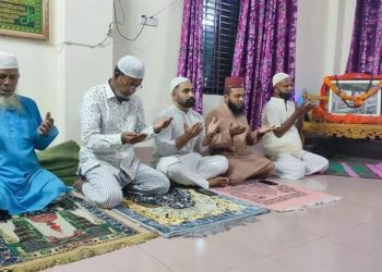 পারভীন ও আজমেরী ওসমান সহ পরিবারের সকলের সুস্থতায় জিকু ও পরশ’র দোয়া