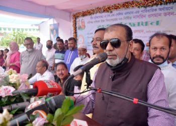 এম.এ রশিদ ভাই গেছেন কলাগাছিয়া গাঞ্জার নৌকা তাল গাছে তুলতে- সেলিম ওসমান