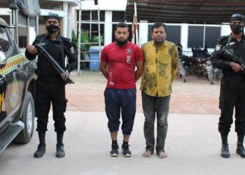 সোনারগায়ে ৮৮ বোতল ফেন্সিডিল সহ গ্রেফতার ২