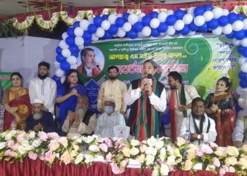 যাকজমকপূর্ণ ভাবে নব-নির্বাচিত চেয়ারম্যান সাইফউল্লাহ বাদলকে সংবর্ধনা