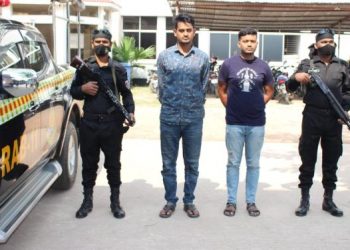 সিদ্ধিরগঞ্জে ৪ হাজার ৮’শ পিছ ইয়াবাসহ গ্রেফতার ২