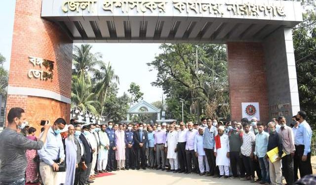 বঙ্গবন্ধু তোরণ উদ্বোধন করলেন বীর মুক্তিযোদ্ধাগণ