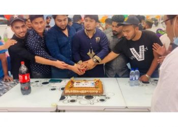 দুবাইতে অয়ন ওসমান’র জন্মদিন পালন
