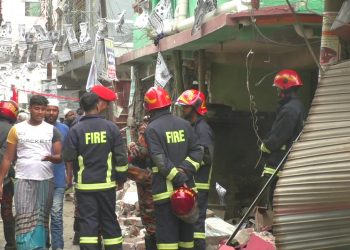 ফতুল্লায় গ্যাস বিস্ফোরনে নিহত ২ ও দগ্ধ ১০