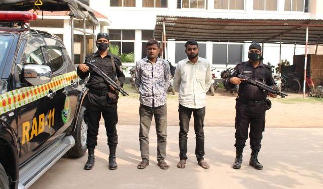 বন্দরে মাদক সহ গ্রেফতার ২