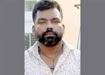 ফতুল্লায় সন্ত্রাসী পাভেল গ্রেফতার