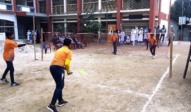 সদর উপজেলায় স্কুল বালক-বা‌লিকা‌দের ব্যাডমিন্টন প্রতিযোগিতা