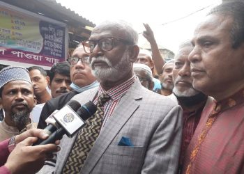 ঢাকা থেকে এসে বলছে আমাকে মাঠে নামতে দেয়া হবে না-তৈমূর