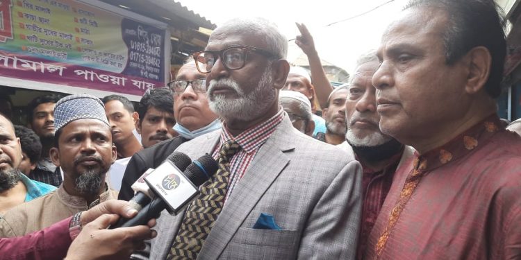 ঢাকা থেকে এসে বলছে আমাকে মাঠে নামতে দেয়া হবে না-তৈমূর